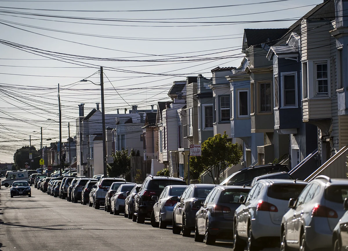 U.S. Household Net Worth Increases $1.8 Trillion