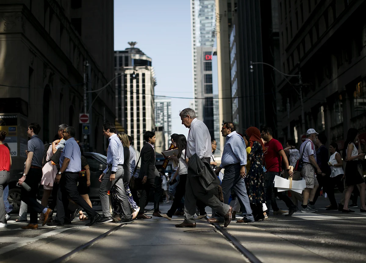 BQuick On Sept. 3: Top 10 Stories In Under 10 Minutes