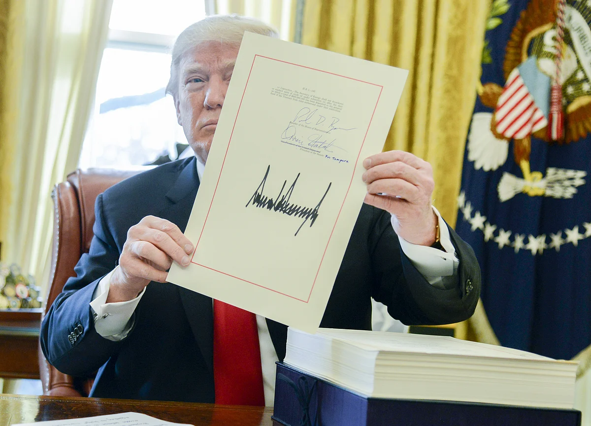 Trump Says He Plans to Unveil Middle-Class Tax Cut in Next Year