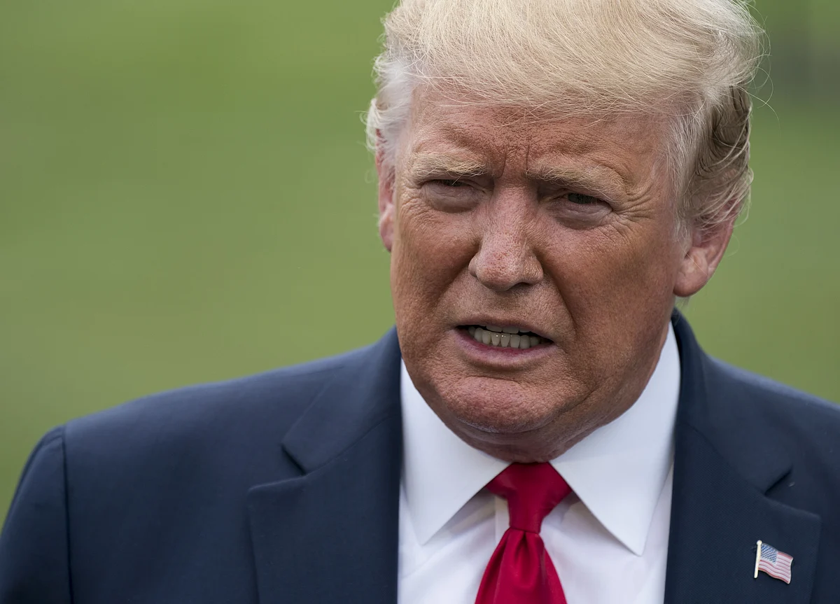 Trump Seeks New Iran Sanctions as Pompeo Consults Saudi Arabia