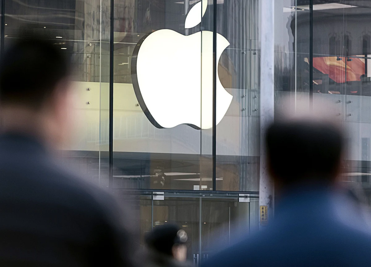 Apple Fights ‘Phantom’ Units Claim in $14 Billion EU Court Clash