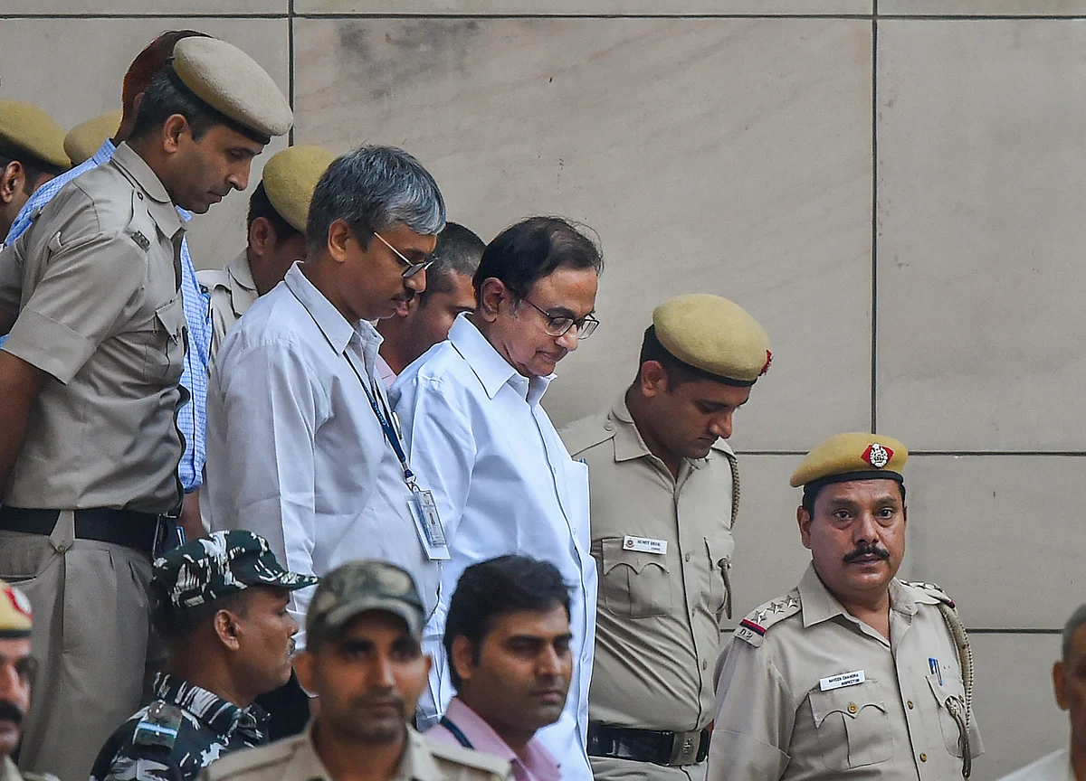 INX Media Case: Chidambaram Moves Delhi High Court For Bail, Challenges Judicial Remand Order
