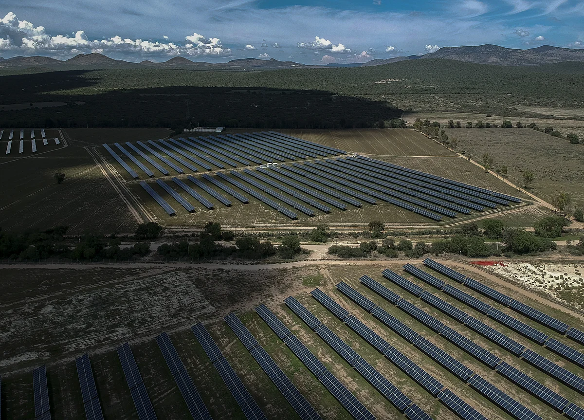 Sterling And Wilson Solar Begins Construction Of 200 MW Solar Project In Australia