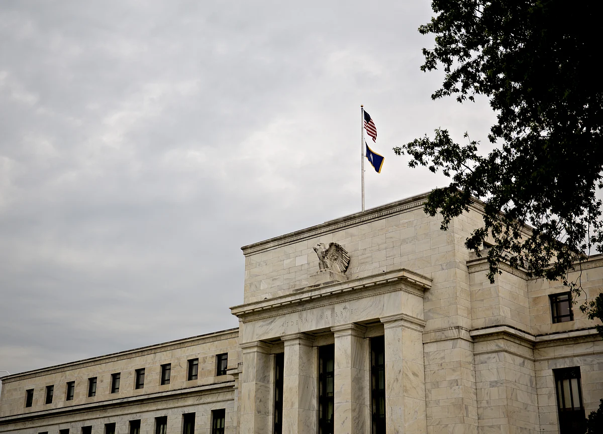 Fed Injects Cash for Fourth Day as Funding Markets Stabilize
