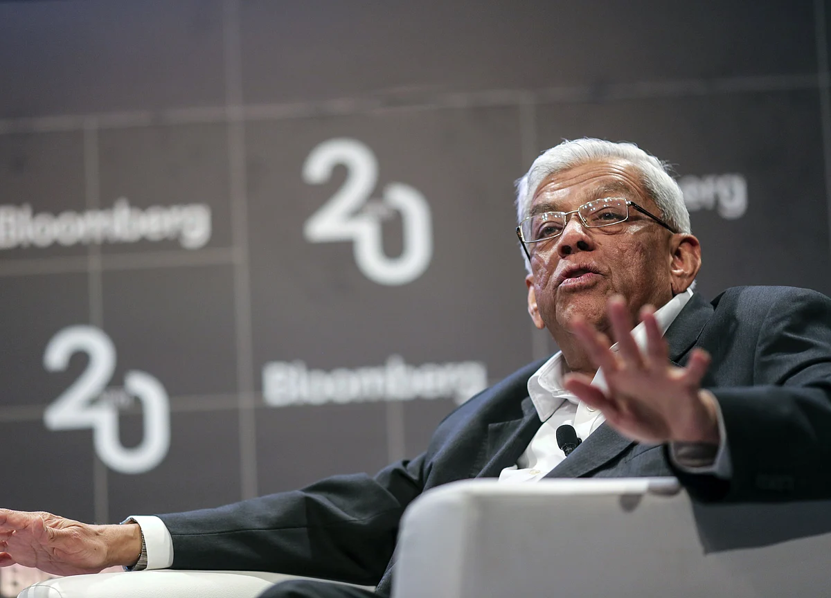 Corporate Tax Cuts: Disinvestments To Help Bridge Fiscal Deficit, Says HDFC’s Deepak Parekh