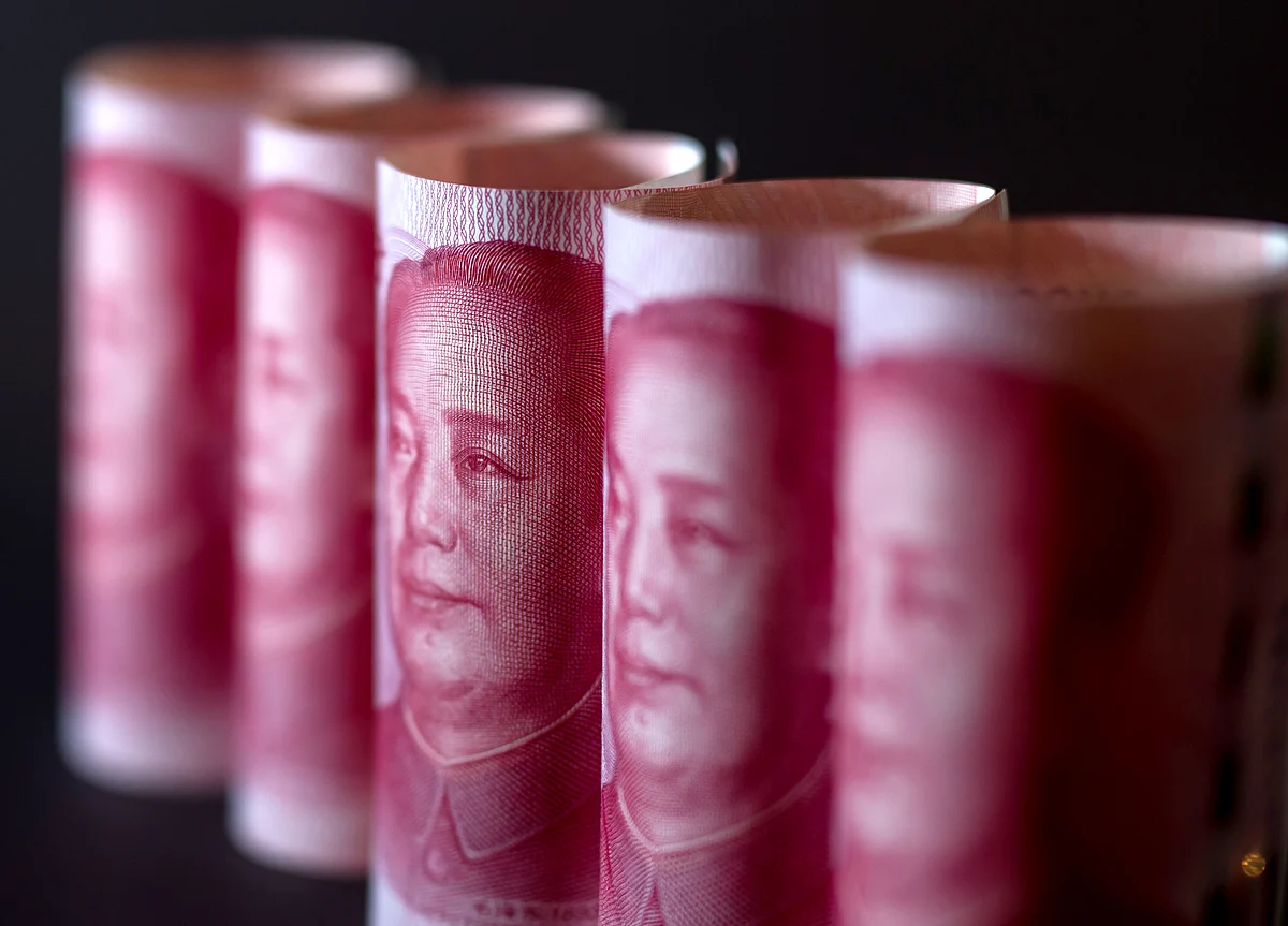 Trump’s Trade War Pits Mnuchin Against IMF Over China’s Yuan