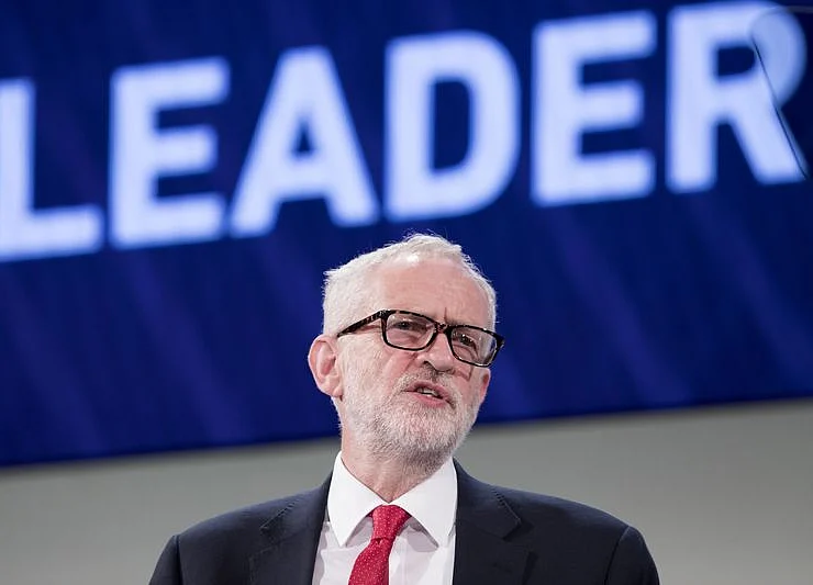 It's Going So Badly for Johnson Even Pound Traders Prefer Corbyn