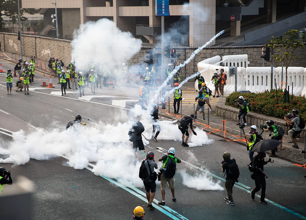 Most Protesters Depart After Mobbing Malls: Hong Kong Update
