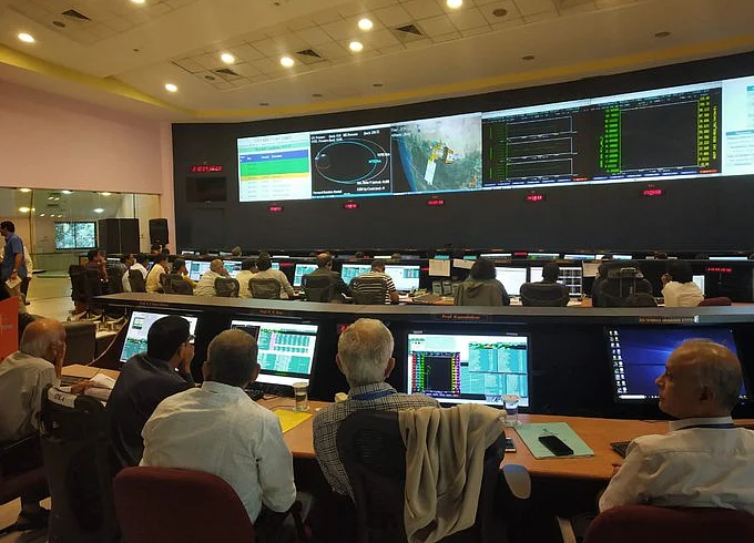 Chandrayaan-2 Landing: ISRO All Set To Soft-Land Vikram Lander, Roll Out Pragyan Rover On Moon