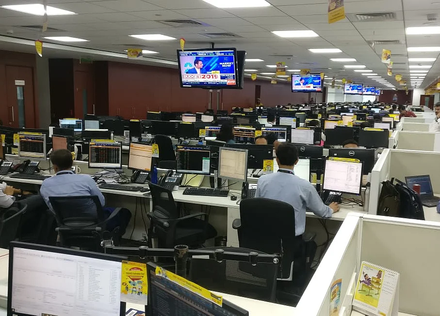 Foreign Investors Pull Out Rs 1,263 Crore From Markets In First Week Of September