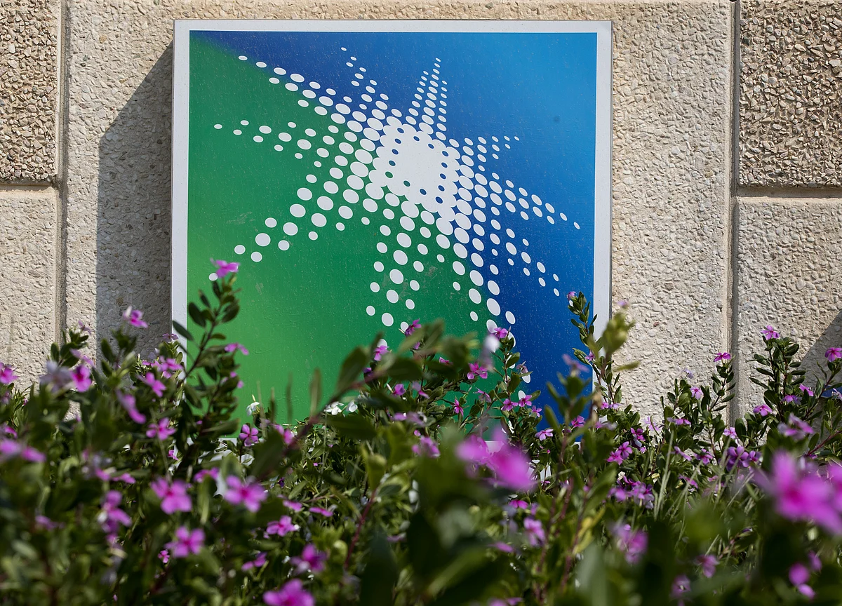 Aramco Is Said to Pick Top Underwriters for Blockbuster IPO