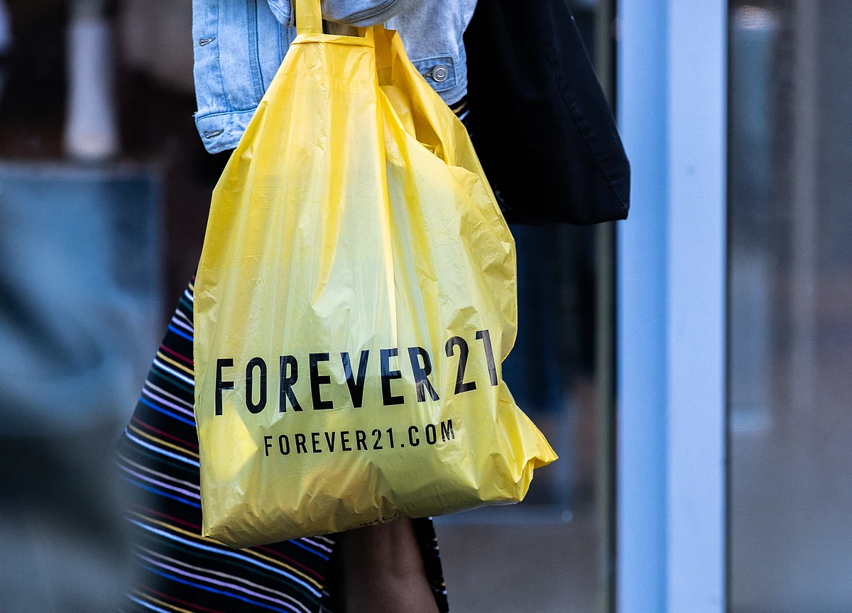 Forever 21 Is in Talks to Give Landlords a Stake in Bankruptcy