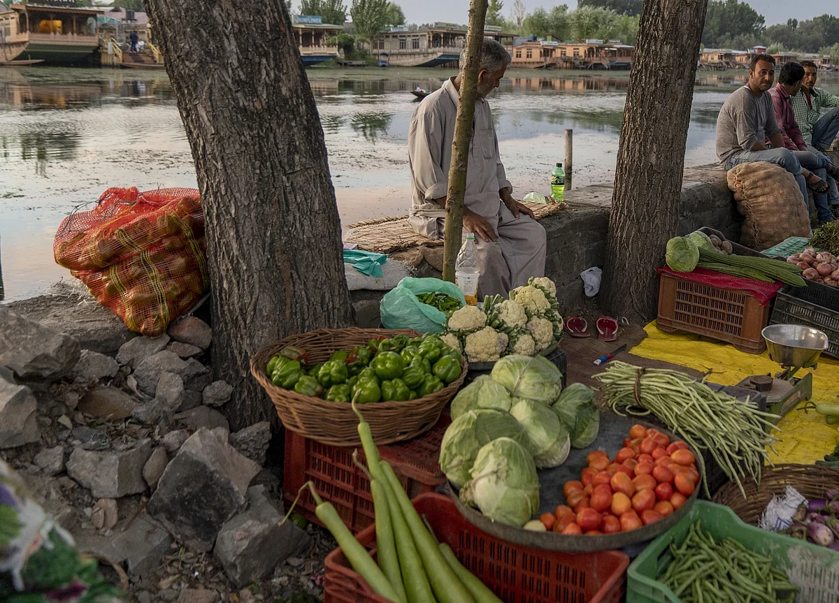 Why Rural And Urban Food Price Divergence Is At The Widest Since 2014