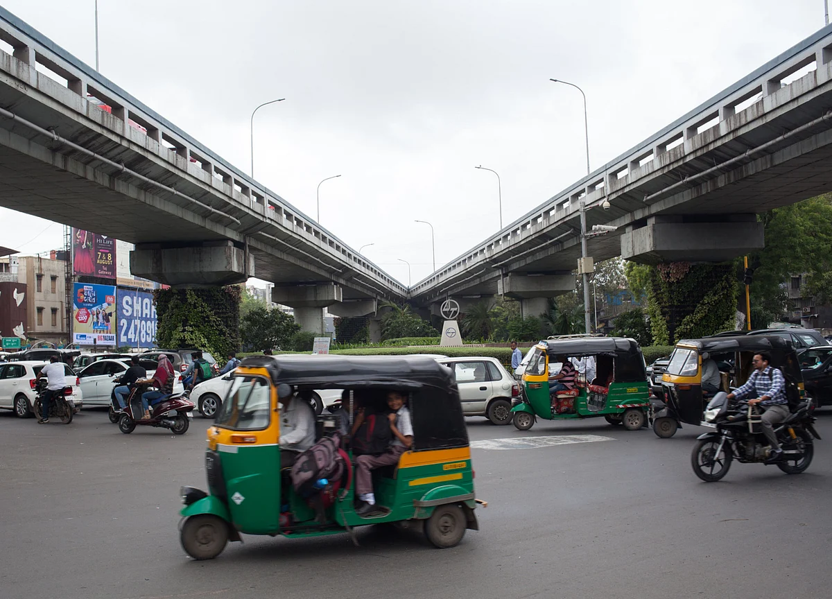 Finance Minister Sets Up Task Force To Identify Infra Projects Worth Rs 100 Lakh Crore