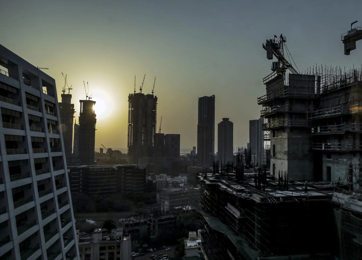 Stocks Radar: Ashoka Buildcon, JBM Auto, Piramal Enterprises, Raymond, Minda, SBI