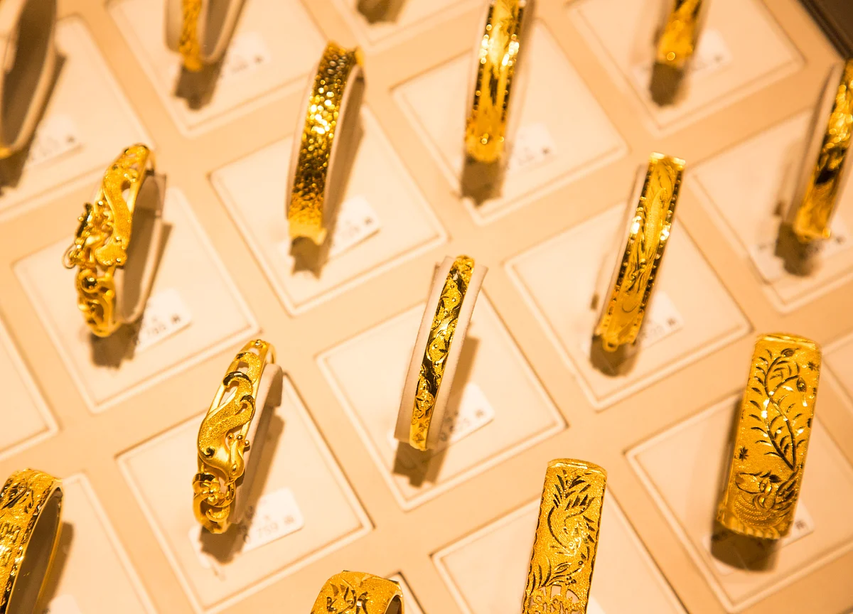 Soaring Gold Prices Put Indian Buyers Off Ahead of Diwali