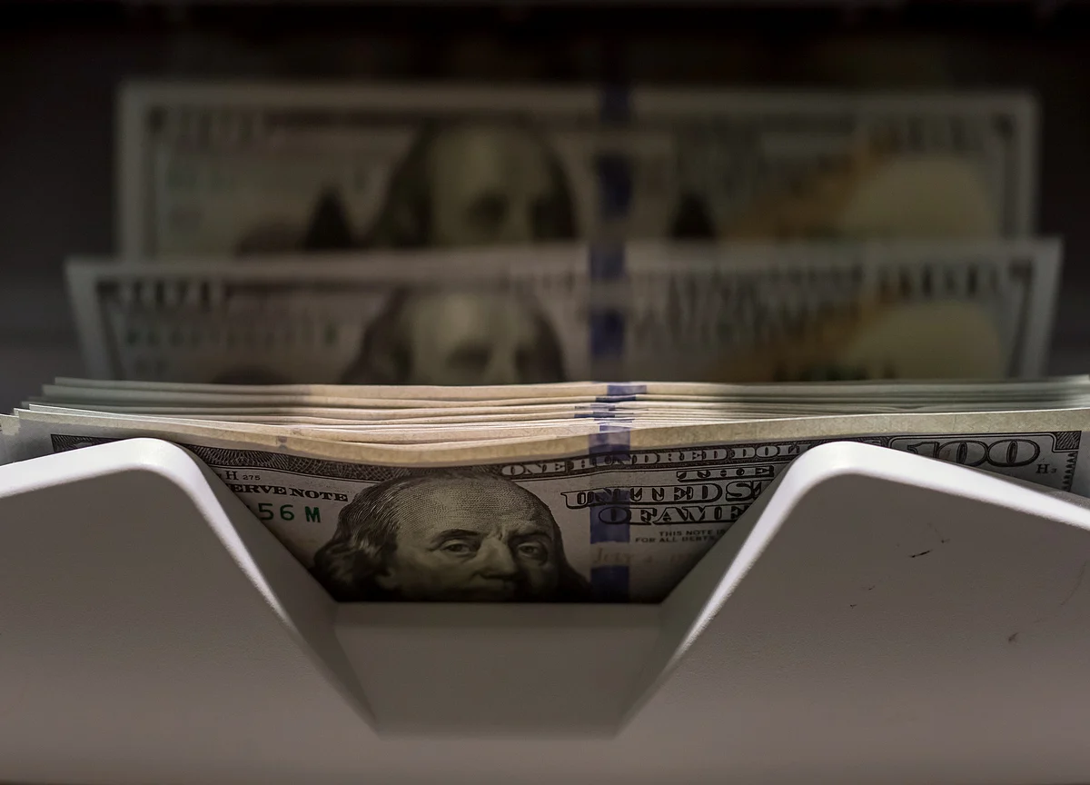 Forex Kitty Continues To Swell, Touches A New High Of $448 Billion