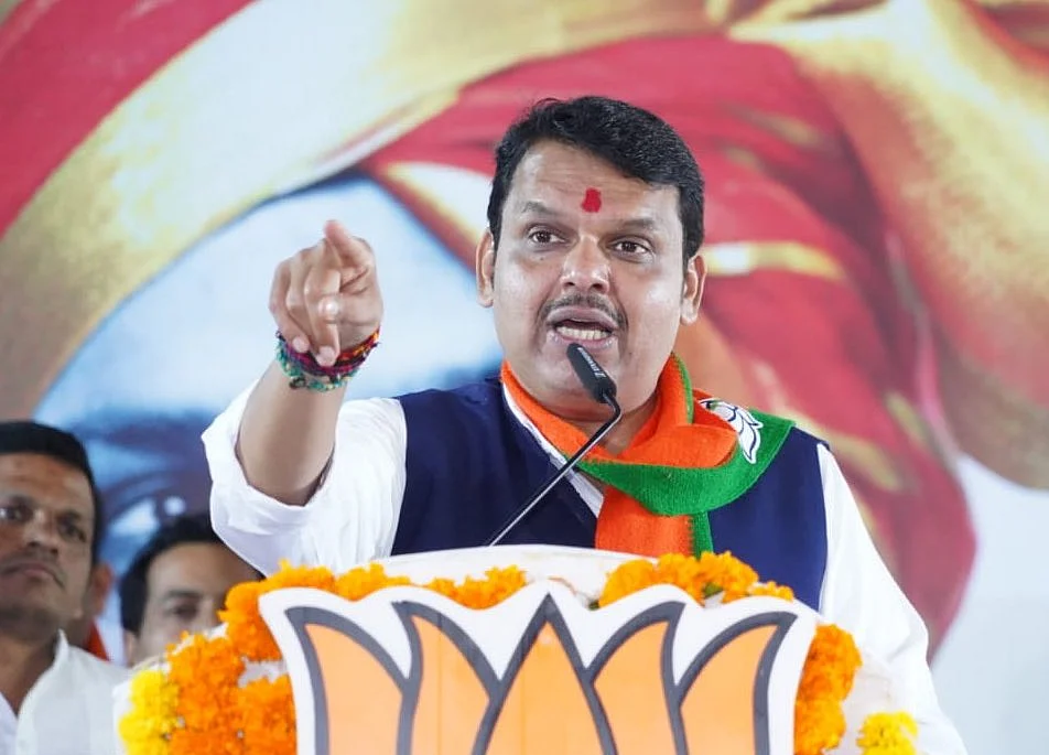 Will Discuss PMC Bank Issue With Prime Minister: Fadnavis Tells Depositors