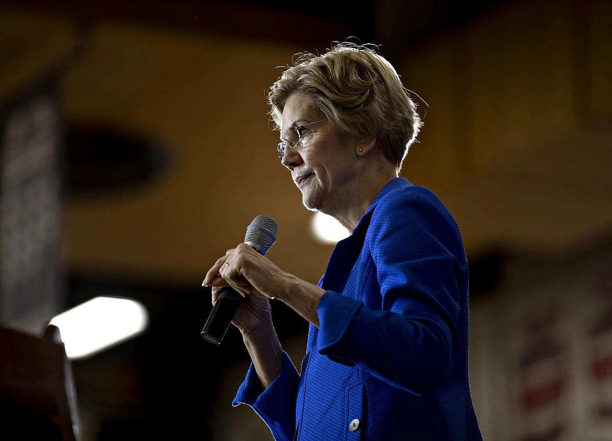 Elizabeth Warren Unveils $800 Billion Plan to Reshape U.S. Public Education