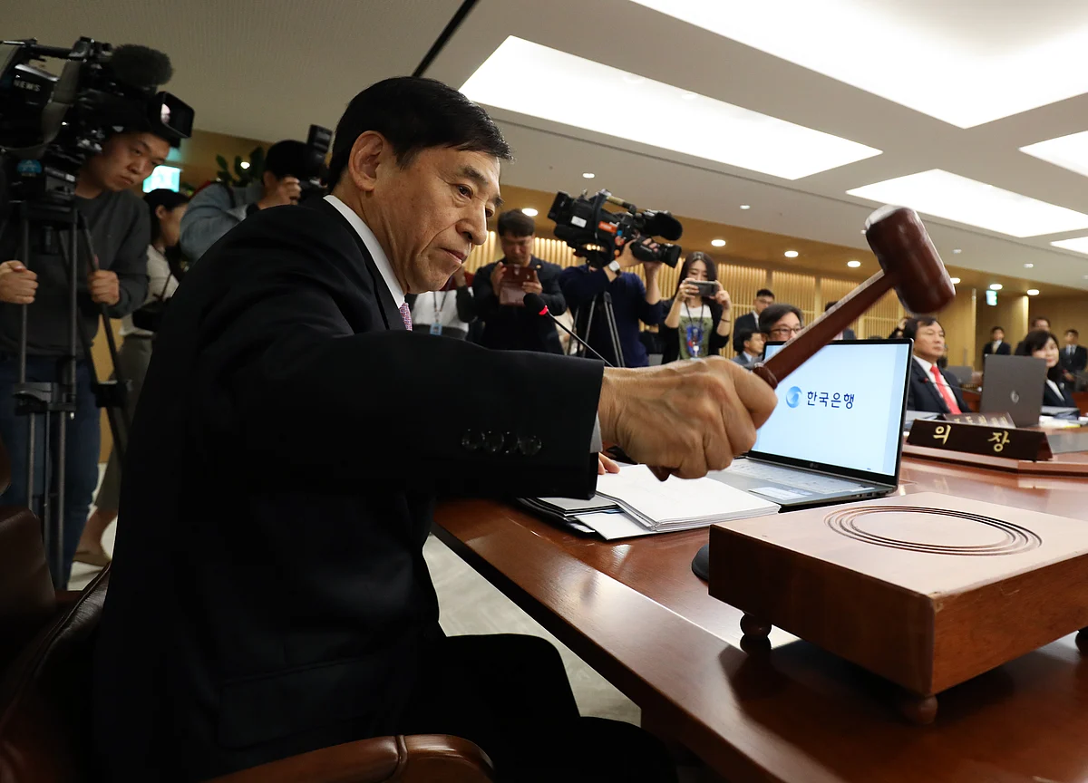 Bank of Korea on Hold as Lee Turns More Optimistic