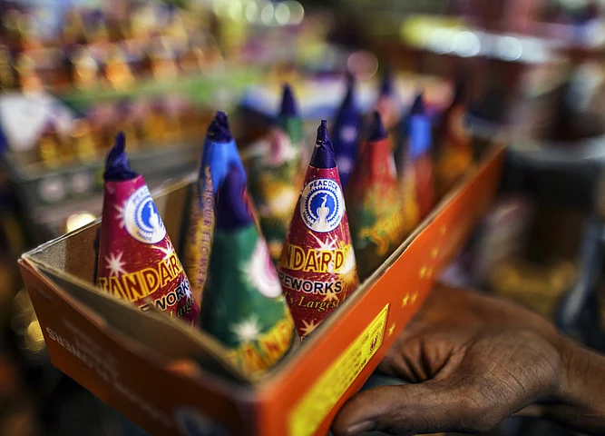 Three Veteran Analysts’ Top Stock Picks For Samvat 2076
