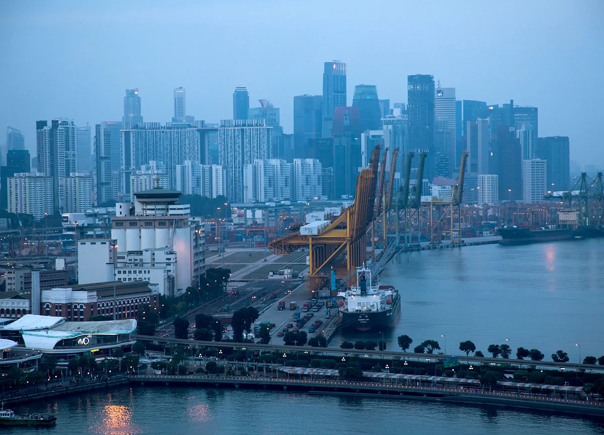 Emerging-Market Calm Set to Fray as Trade and Fed Angst Deepen