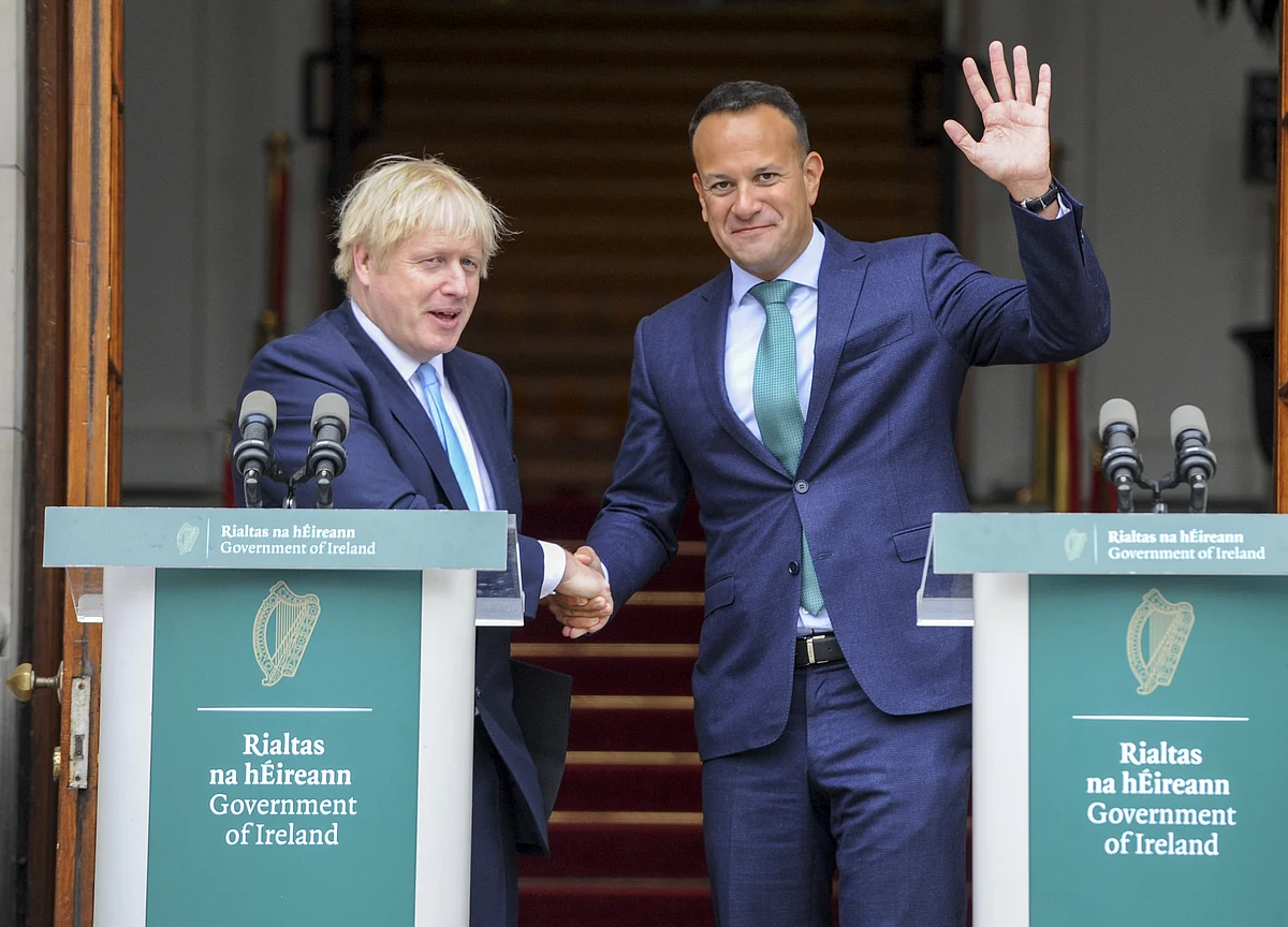 Johnson and Varadkar to Meet in Last-Ditch Bid for Brexit Deal