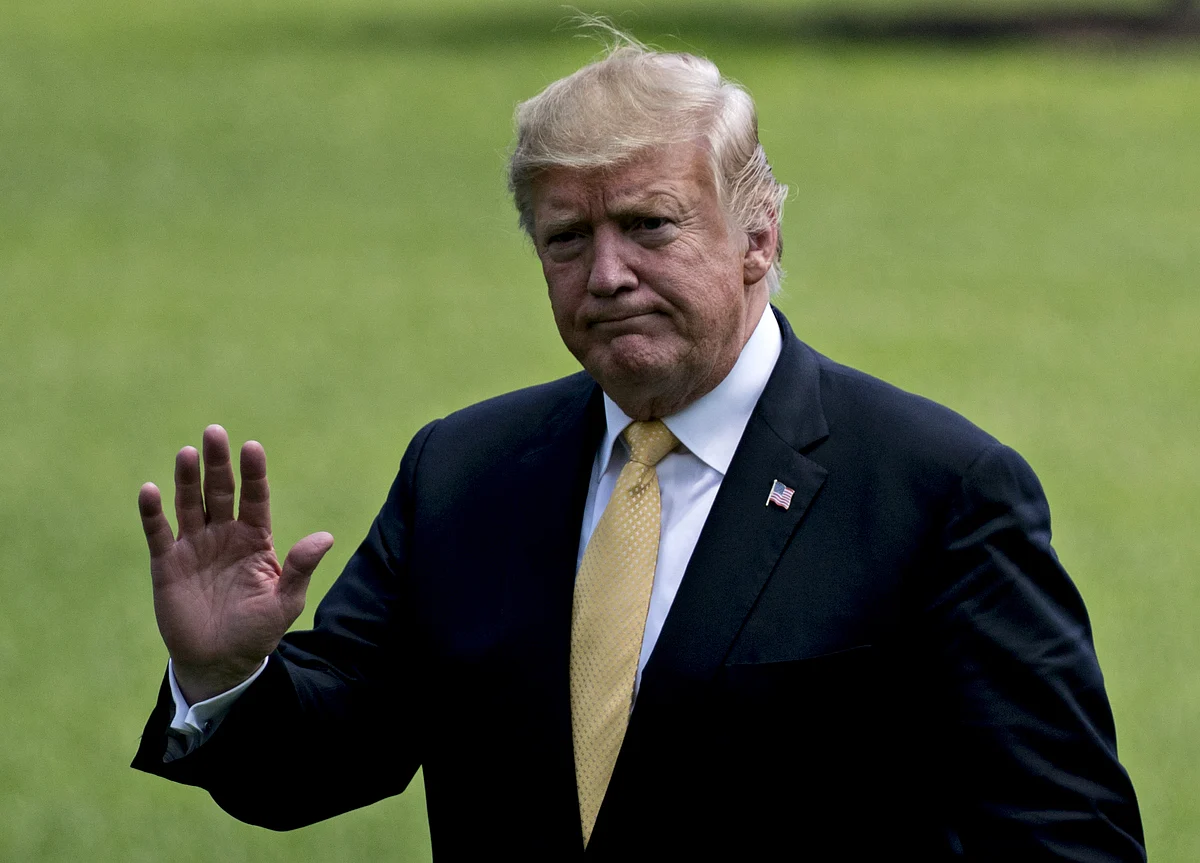 Blindsided Trump Allies Urge Better Coordination on Impeachment