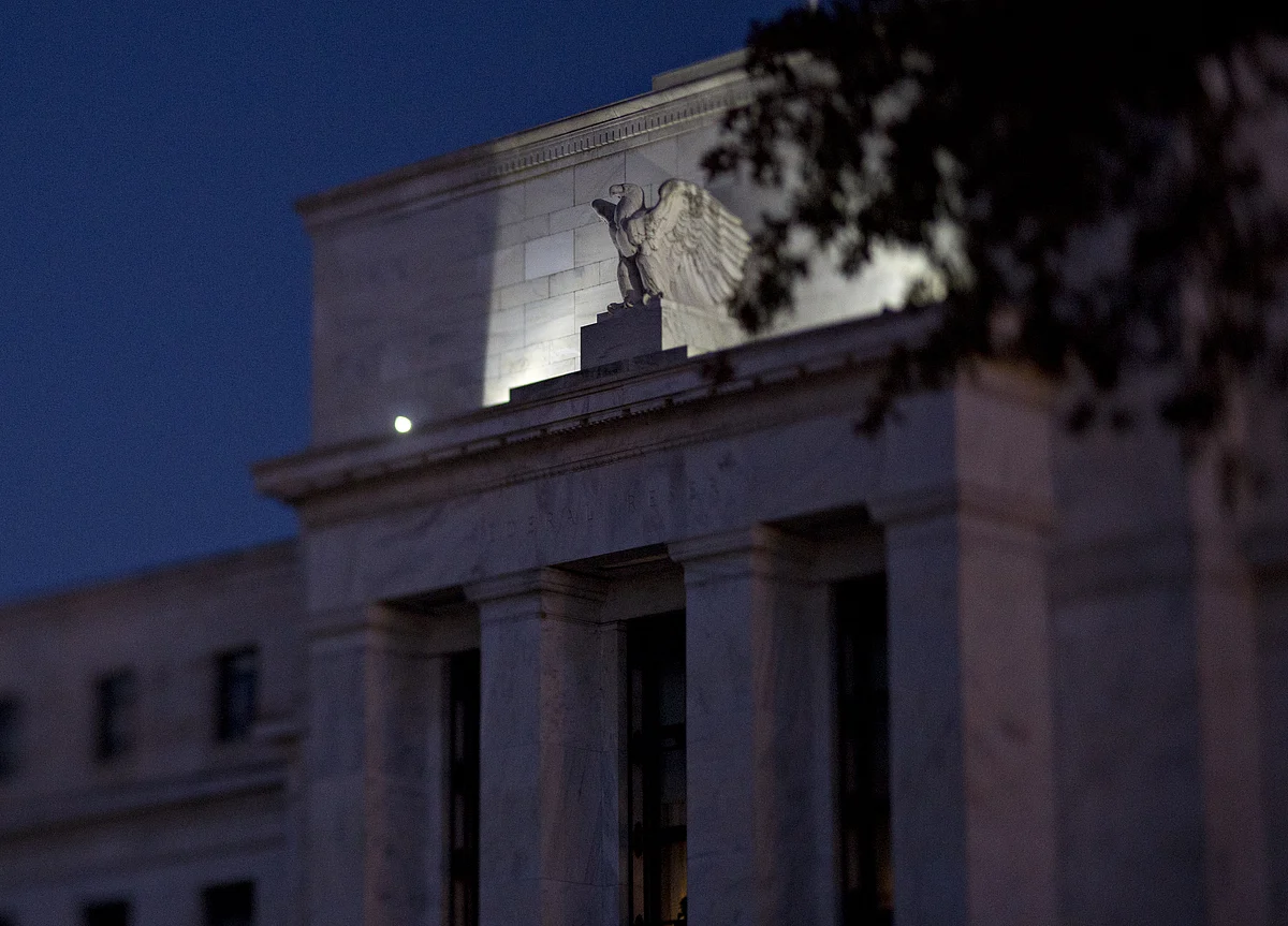 Fed Seen Cutting Rates Next Week and Then Hitting Pause Button