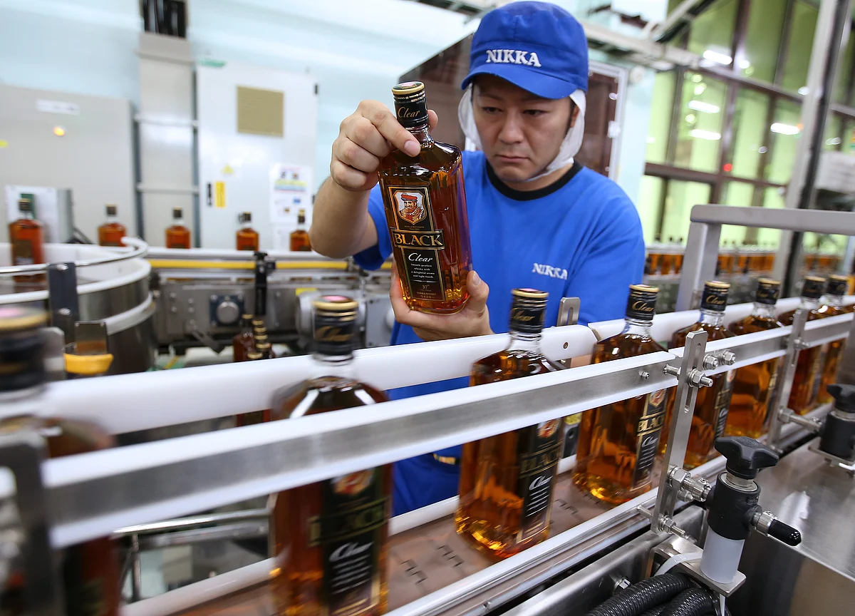 Global Whiskey Boom Has Japanese Distillery Working Day and Night