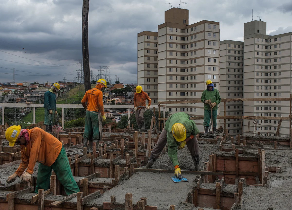 Brokerages Hike UltraTech Cement Stock’s Target Price Despite Q2 Miss