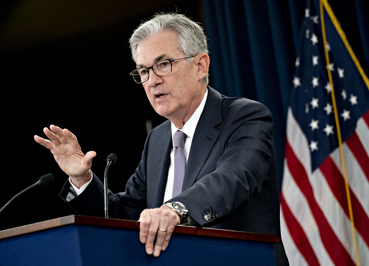 Slumping Data May Force Powell to Move to Third Cut
