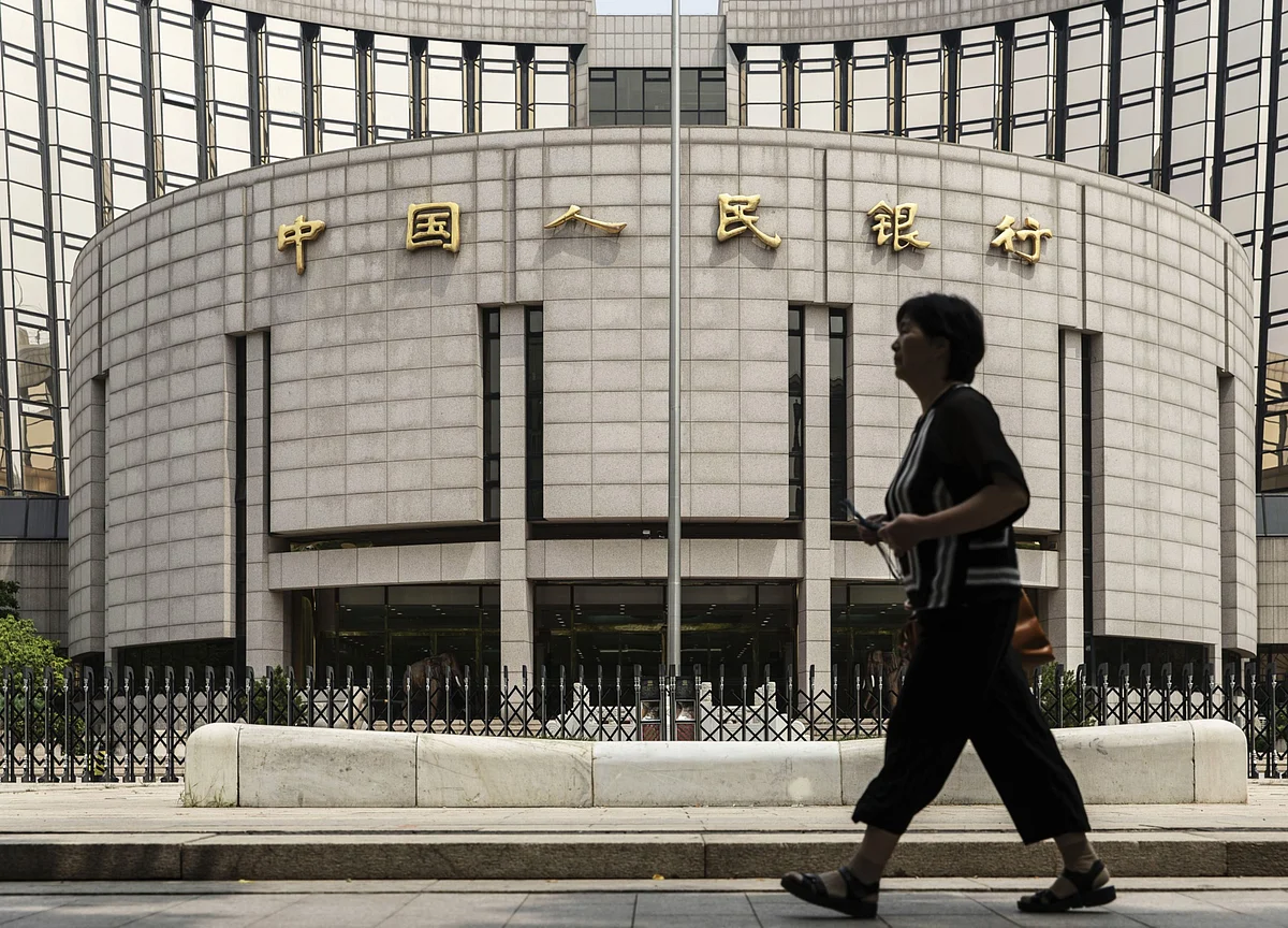 China’s PBOC Clarifies Standard Assets as New Regulations Loom