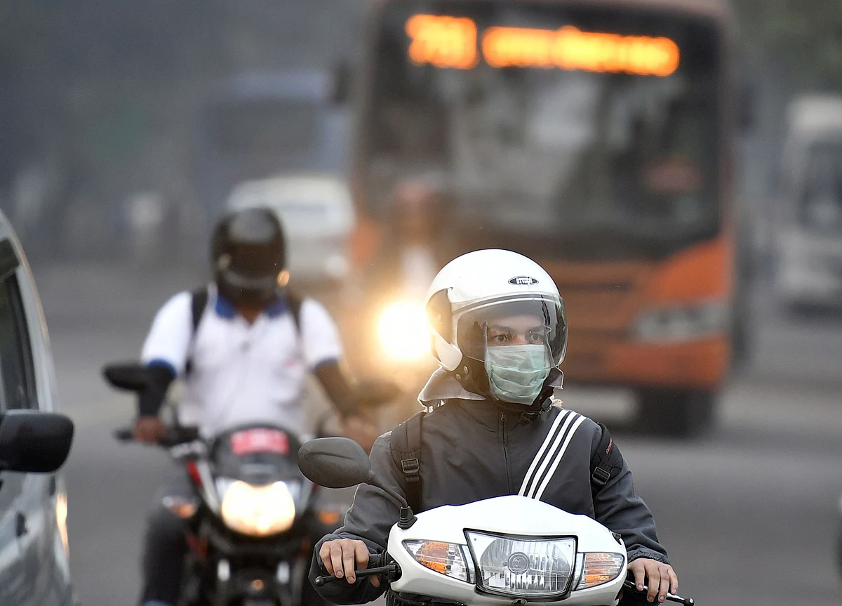 Delhi’s Air Quality Remains Poor For Third Day, Likely To Deteriorate