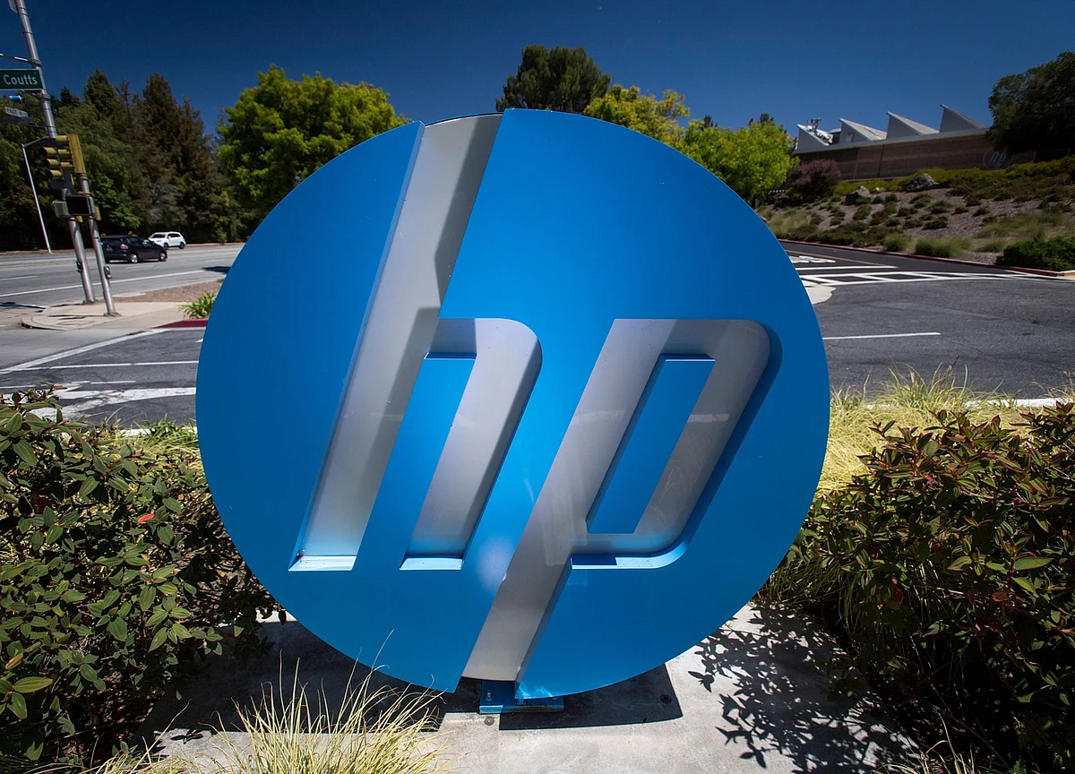 HP to Cut as Much as 16% of Workforce Amid Print Unit Woes