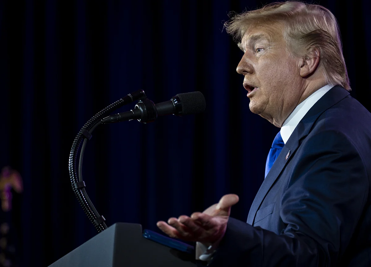 Trump to Host G-7 at Miami Resort, Sparking Conflict Claims
