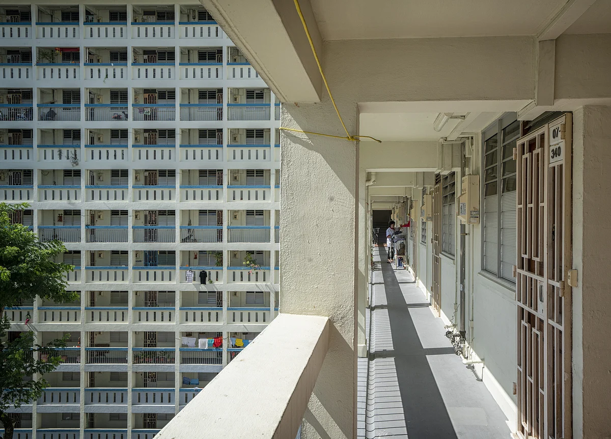 Singapore Home Sales Surge to Highest in More Than a Year
