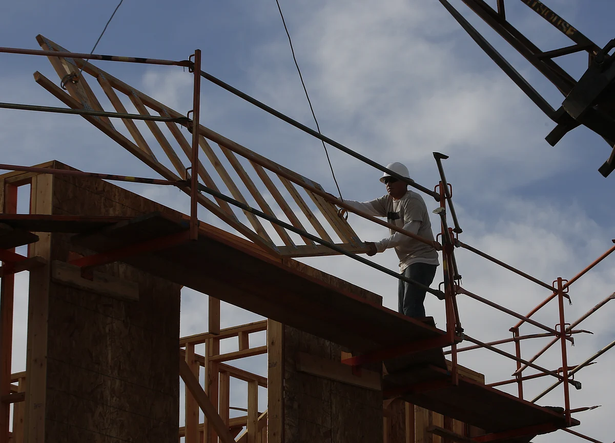 U.S. Homebuilder Sentiment Climbs to Highest Since February 2018