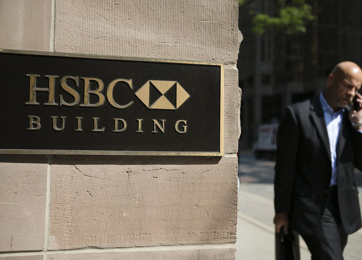 HSBC to Cut Up to 10,000 Jobs to Slash Costs, FT Reports