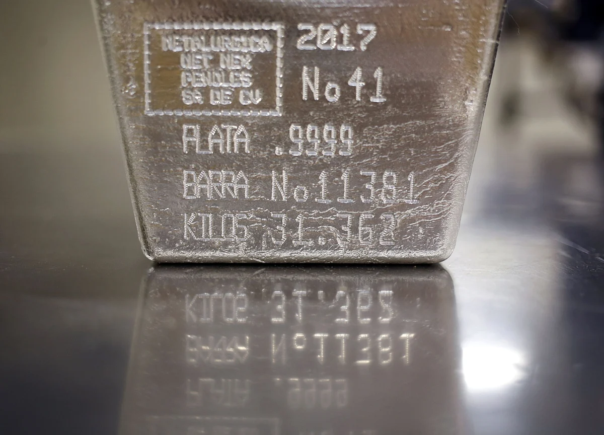 Silver Glitters in India as Record Prices Dull Gold’s Luster