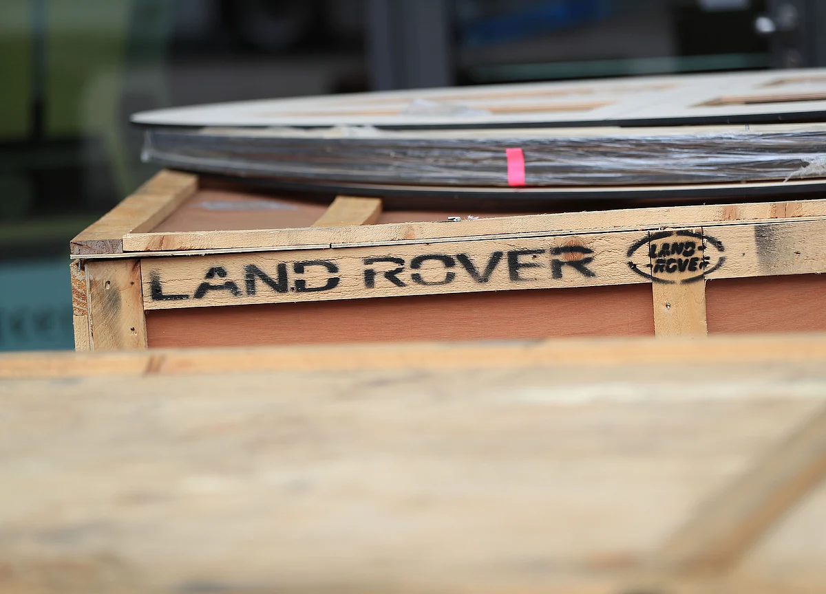 Jaguar Land Rover Sales Fall 3.4% In November