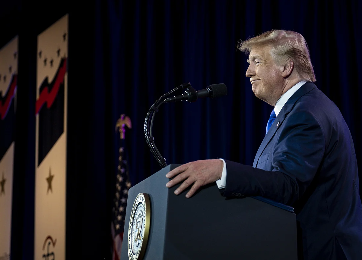 Virus Drug Touted by Trump, Musk Can Kill With Just Two Gram Dose