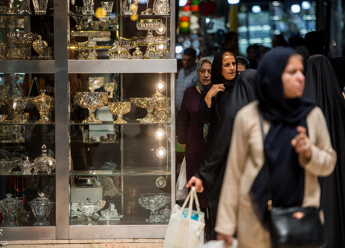 Victory for Iran’s Women as Breakthrough Citizenship Law Passed