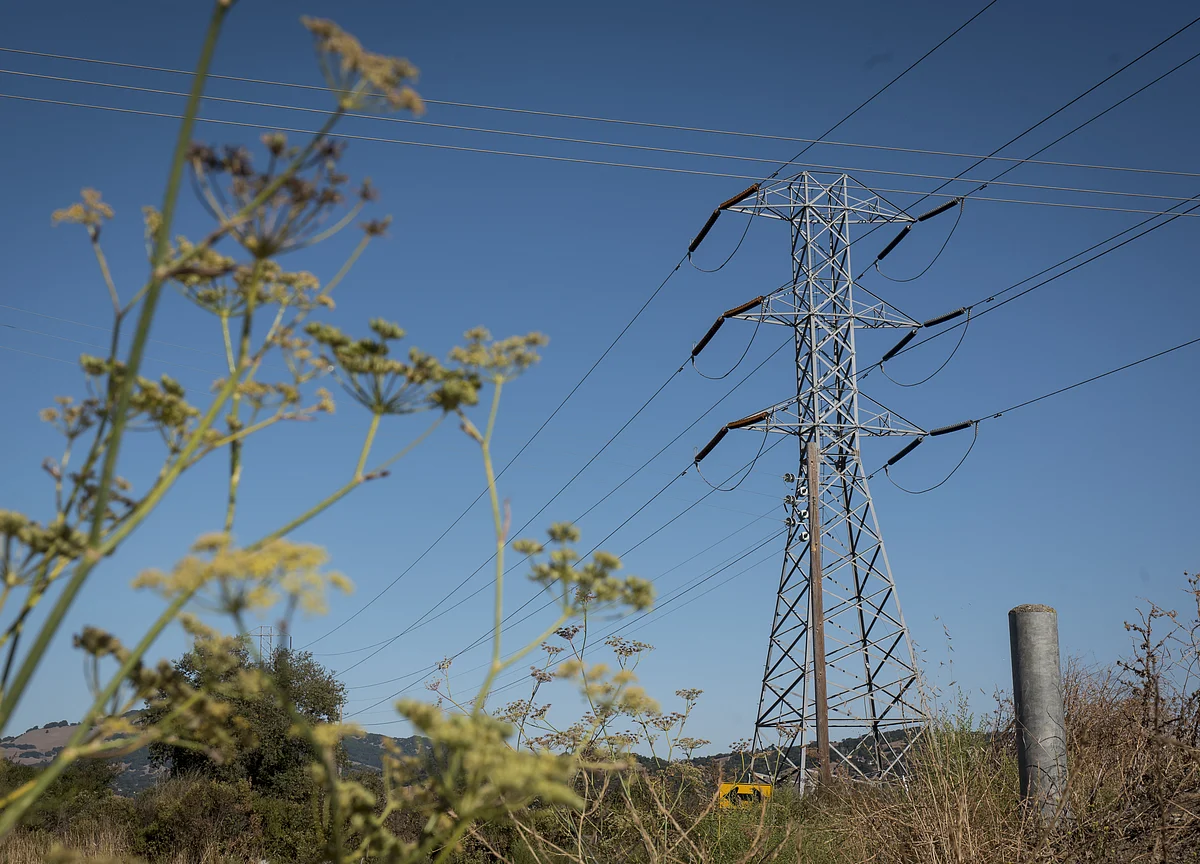 California’s Blackout Moves South as 1.1 Million Face Cuts