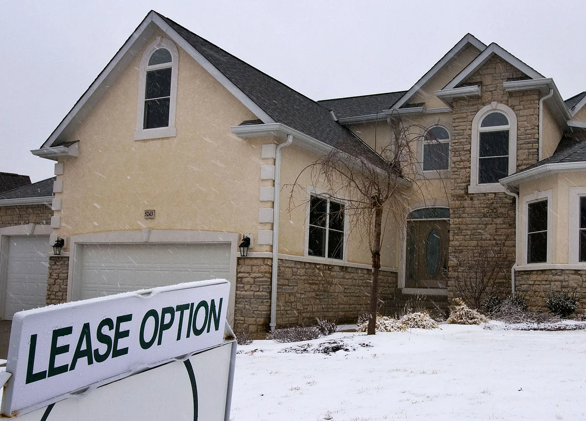 U.S. Core Inflation Unexpectedly Decelerates as Rents Cool