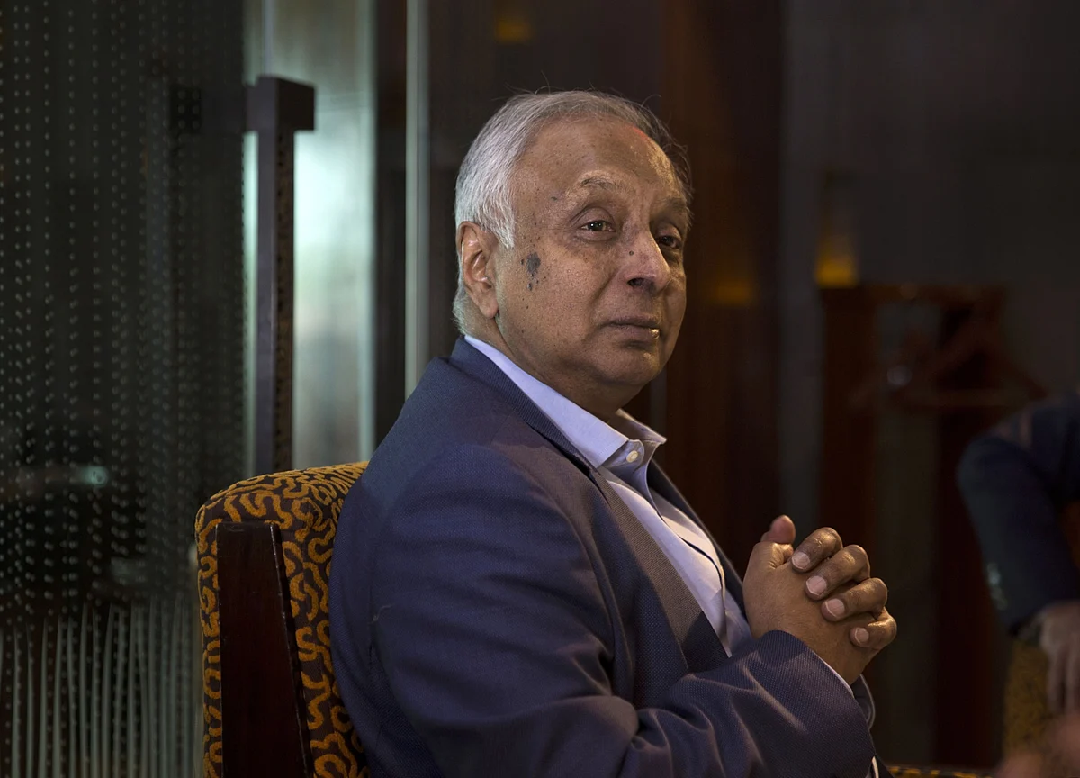 Institutional Shareholders Of IndiGo Vote Against Stock Options For CEO Ronojoy Dutta