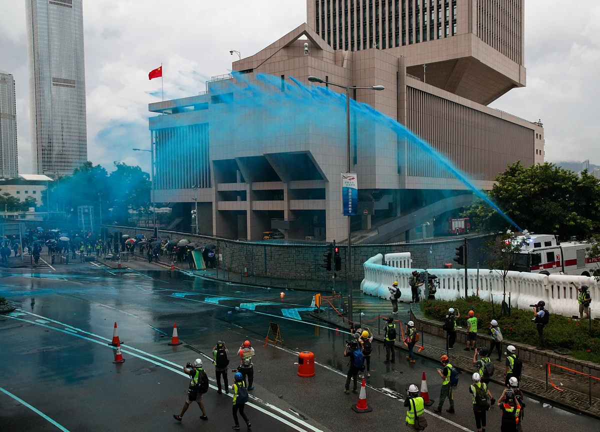 Water Cannon Fails to Move Holed-Up Protesters