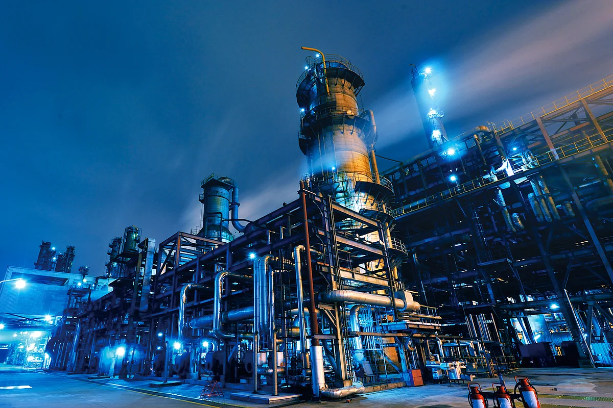 Innovate for Efficiency: The Industrial Blueprint for Energy Savings