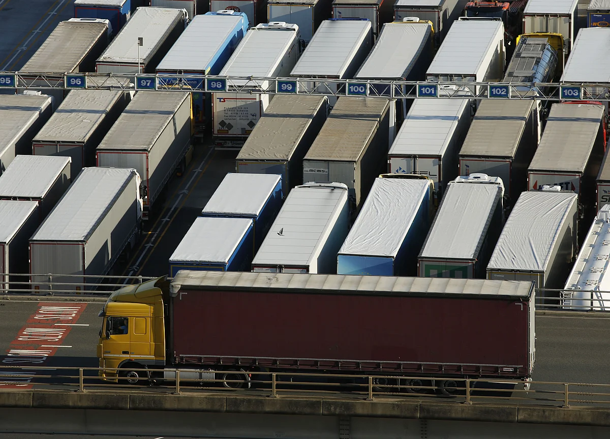 U.K. Begins Search for Free Ports as Spending Pledges Mount