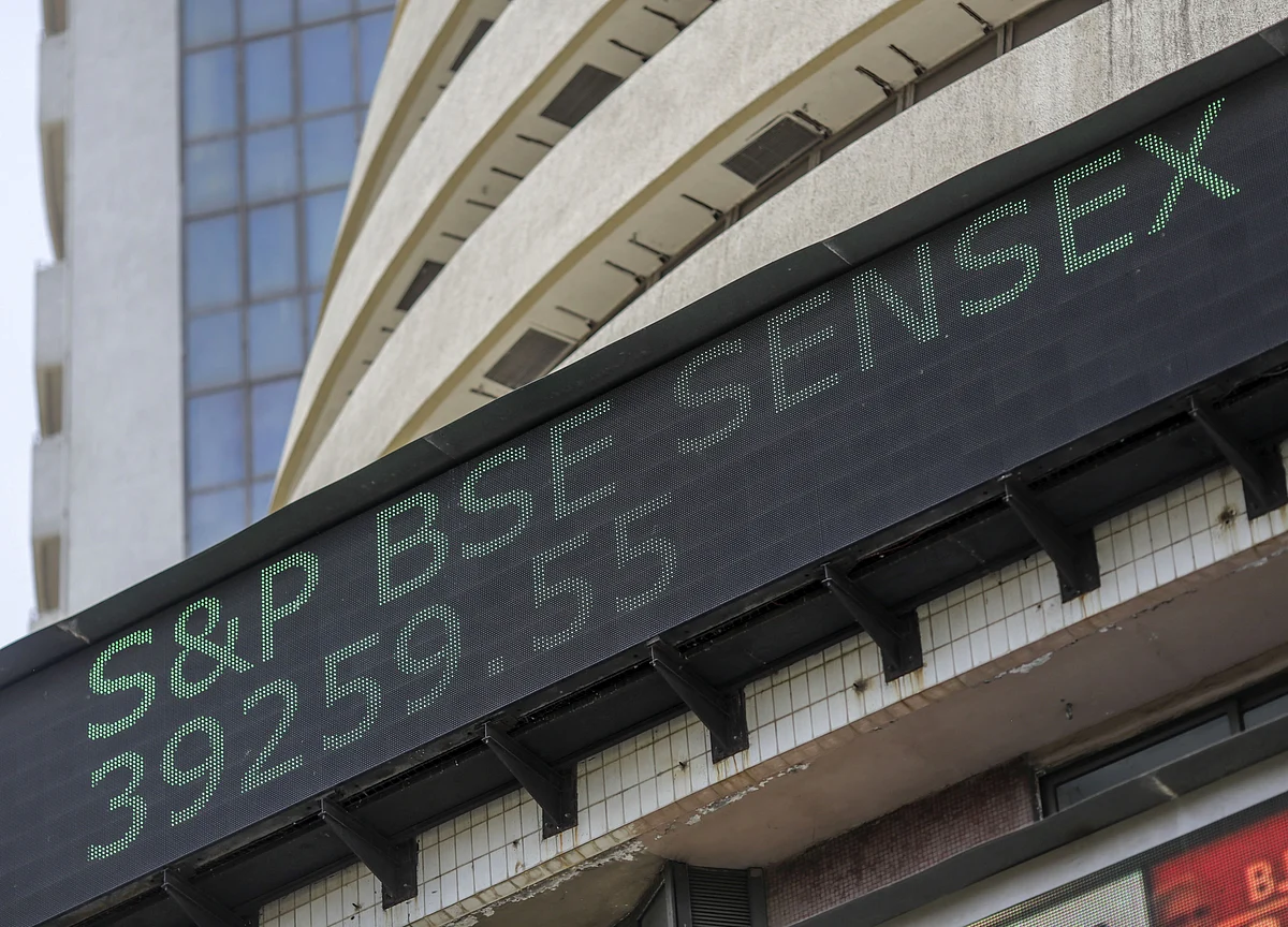 Investors Become Richer By Rs 1.81 Lakh Crore As Stocks Zoom